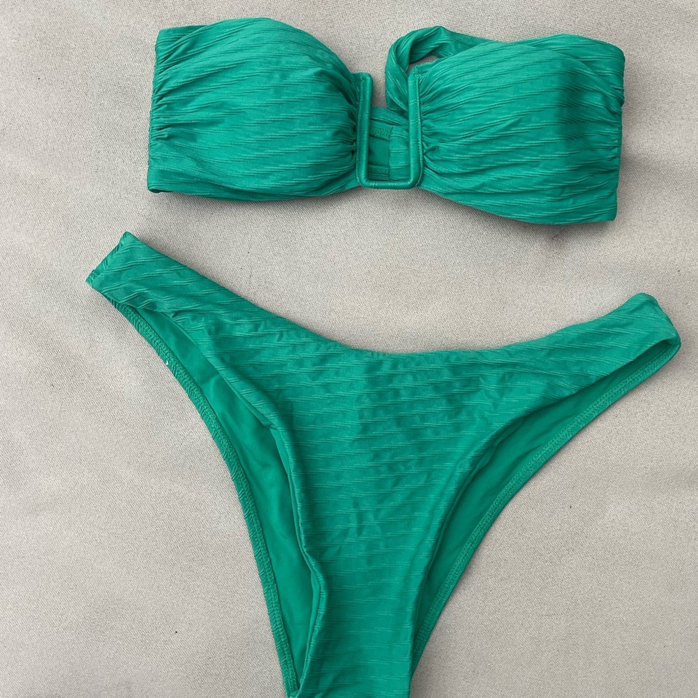 Monday swimwear bikini